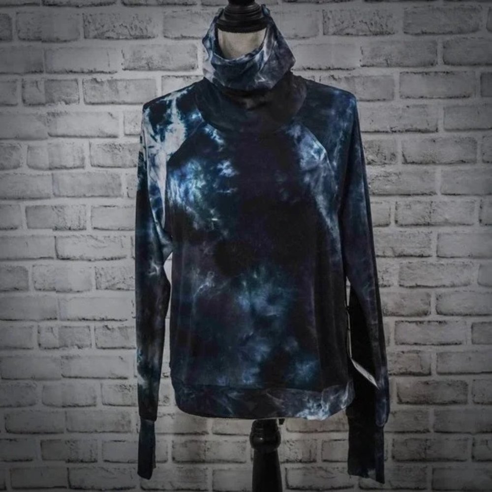 BAM By Betsy & Adam Blue & White Tie Dye Shirt with Face Mask Sz M NWT